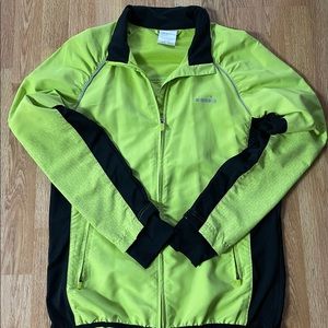 Diadora Women’s green wind breaker. XL